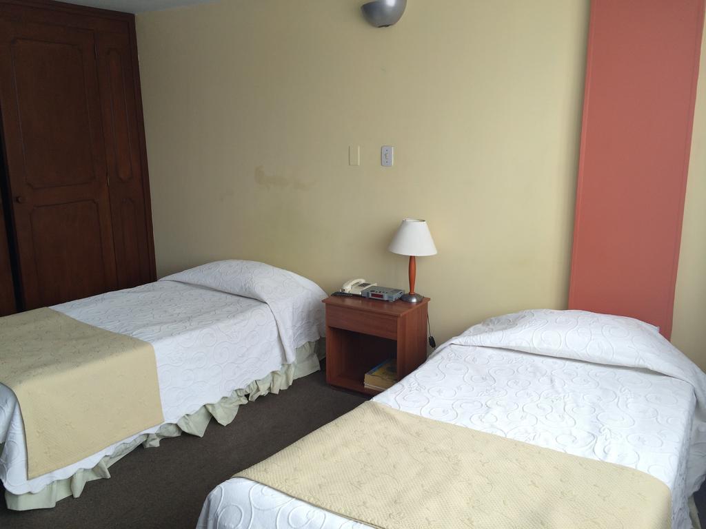 سوغاموسو Hotel Litavira الغرفة الصورة